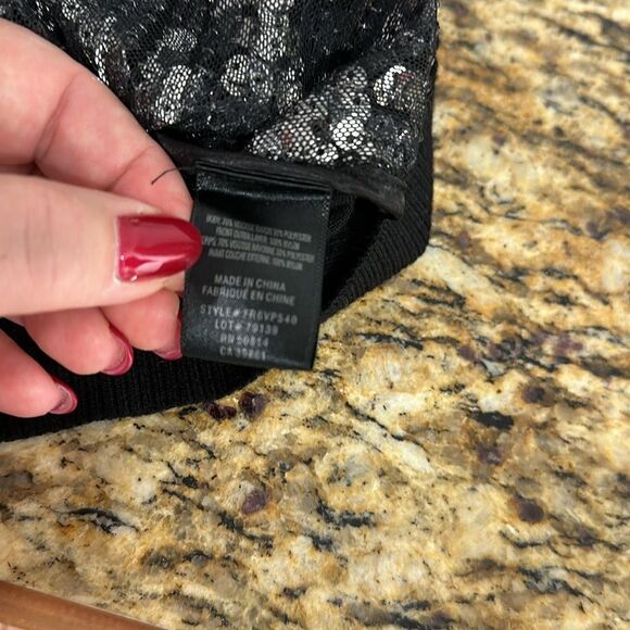 Tahari Sequin Front V-neck Viscose Blend Cardigan Sweater In Black Size M - Picture 7 of 10